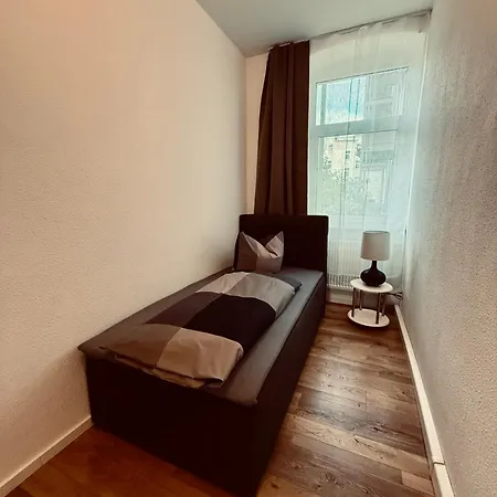 شقة Hundertwasser *